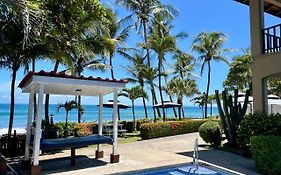 The Backyard Beachfront Hotel